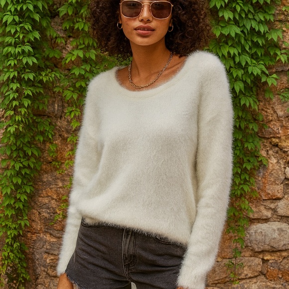 NWT FRNCH Cream Eyelash Fringe Metallic Sweater, S/M - Picture 2 of 15